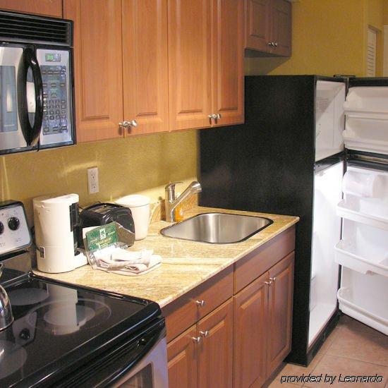 Away Inn Lauderdale-by-the-Sea Habitación foto
