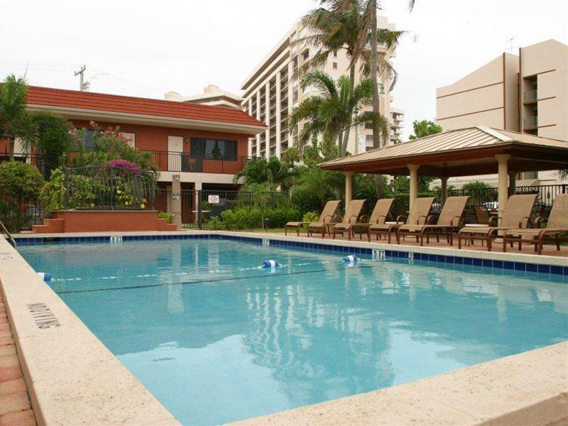 Away Inn Lauderdale-by-the-Sea Exterior foto
